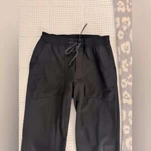 Men’s L Black Lululemon Joggers